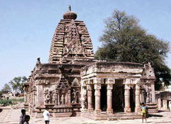 Alampur Temple2