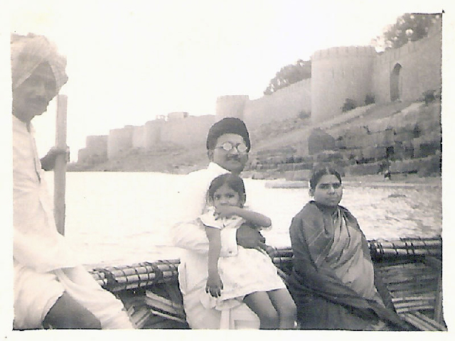 Rameshwer Reddy and Vimala Devi at Practoor Fort in 1940