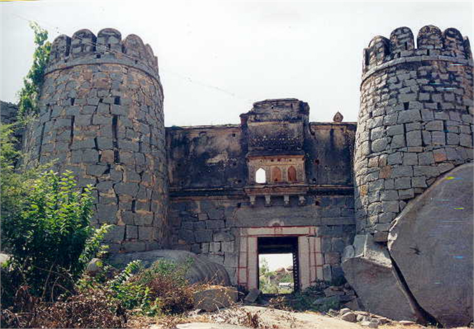 Fort Main Gate